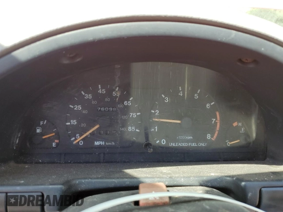 1992 Geo Metro z VIN JG1MR3369NK219164, wystawiony jako Copart lot #69017534 z przebiegiem 76 098 mil mil oraz Szkody całkowita. Historia ofert i sprzedaży dostępna na DreamBid. Obrazek 9.