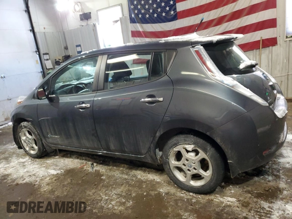 2013 Nissan LEAF SV with VIN 1N4AZ0CP3DC421675, listed as a Copart auction lot 45648375 with 40,437 mi miles and Salvage Title. Bid and sale history available at carsss.com. Image 2.