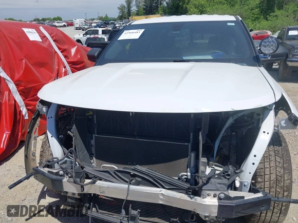 2020 Ford Police Interceptor Utility z VIN 1FM5K8AB3LGC92541, wystawiony jako IAAI lot #41968483 z przebiegiem 82 913 mil mil oraz . Historia ofert i sprzedaży dostępna na DreamBid. Obrazek 6.