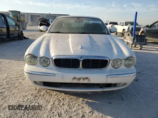 2004 Jaguar XJ with VIN SAJWA71CX4SG21334, listed as a Copart auction lot 70946034 with 0 mi miles and Clean Title. Bid and sale history available at carsss.com. Image 5.