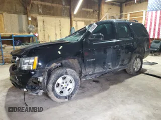 2013 Chevrolet Tahoe LT z VIN 1GNSKBE01DR332478, wystawiony jako Copart lot #51455625 z przebiegiem 143 541 mil mil oraz Czysty tytuł • Clean title. Historia ofert i sprzedaży dostępna na DreamBid. Obrazek 1.