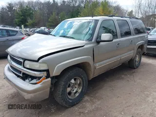2002 Chevrolet Suburban LS with VIN 1GNFK16Z42J120730, listed as a IAAI auction lot 42021233 with 175,127 mi miles. Bid and sale history available at carsss.com. Image 2.
