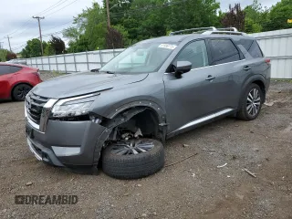 2022 Nissan Pathfinder Platinum with VIN 5N1DR3DK5NC223897, listed as a Copart auction lot 61586775 with 57,675 mi miles and Salvage title. Bid and sale history available at DreamBid. Image 1.