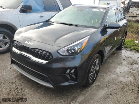 2022 Kia Niro Plug-In Hybrid LXS with VIN KNDCM3LD4N5506846, listed as a Copart auction lot 74615614 with 0 mi miles and Salvage Title. Bid and sale history available at carsss.com. Image 1.
