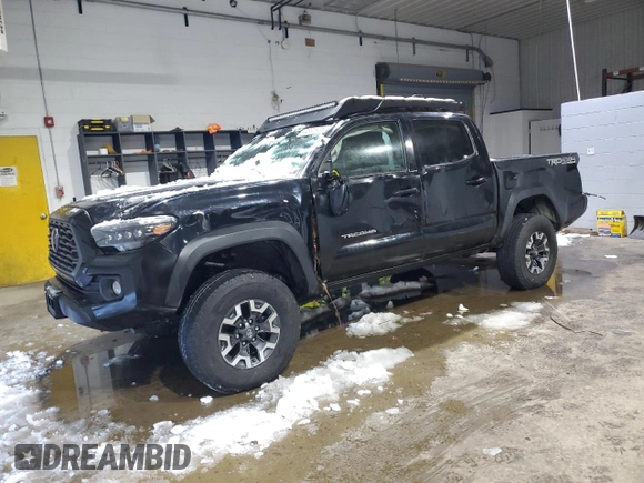 2021 Toyota Tacoma 4WD SR with VIN 3TMCZ5AN6MM427731, listed as a Copart auction lot 44893925 with 42,995 mi miles and Salvage Title. Bid and sale history available at carsss.com. Image 1.