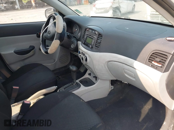 2010 Hyundai Accent GLS с VIN KMHCN4AC3AU432506, выставлен на аукционе IAAI как лот 42414833 с пробегом 298 706 миль миль и . История ставок и продаж доступна на DreamBid. Изображение 5.