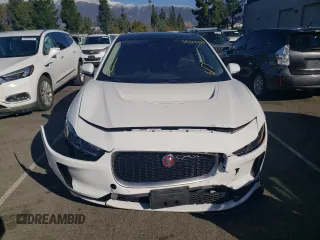 2019 Jaguar I-Pace S z VIN SADHB2S11K1F73993, wystawiony jako Copart lot #39519353 z przebiegiem 28 767 mil mil oraz . Historia ofert i sprzedaży dostępna na DreamBid. Obrazek 5.