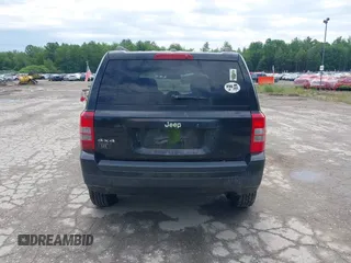 2017 Jeep Patriot Sport with VIN 1C4NJRBB7HD128164, listed as a IAAI auction lot 42577060 with 153,125 mi miles and . Bid and sale history available at DreamBid. Image 16.