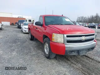 2007 Chevrolet Silverado 1500 LT w/1LT with VIN 2GCEC19J671691001, listed as a IAAI auction lot 41222623 with 453,650 mi miles. Bid and sale history available at carsss.com. Image 1.