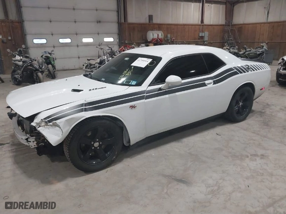2013 Dodge Challenger R/T with VIN 2C3CDYBT7DH501528, listed as a IAAI auction lot 41790514 with 122,876 mi miles. Bid and sale history available at carsss.com. Image 2.