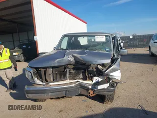1995 Ford F-150 with VIN 1FTEX15N4SKC26738, listed as a IAAI auction lot 41575192 with 1 mi miles. Bid and sale history available at carsss.com. Image 2.