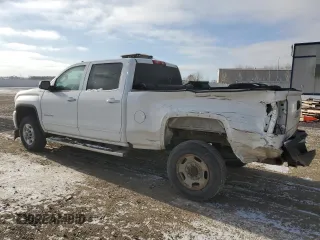 2016 GMC Sierra 2500HD SLE z VIN 1GT12SEGXGF265919, wystawiony jako Copart lot #82118884 z przebiegiem 113 066 mil mil oraz Szkoda całkowita • Salvage title. Historia ofert i sprzedaży dostępna na DreamBid. Obrazek 2.