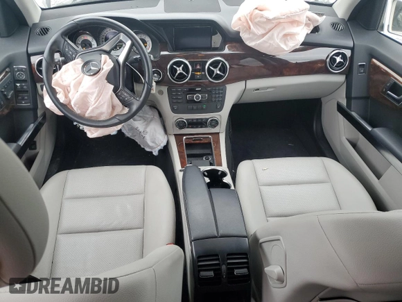 2013 Mercedes-Benz GLK 350 z VIN WDCGG5HB5DG028896, wystawiony jako Copart lot #57383765 z przebiegiem 46 258 mil mil oraz Szkoda całkowita • Salvage title. Historia ofert i sprzedaży dostępna na DreamBid. Obrazek 8.