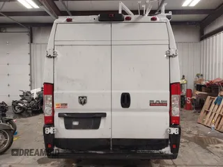 2022 Ram ProMaster Cargo with VIN 3C6MRVJG5NE120608, listed as a IAAI auction lot 41583783 with 17,630 mi miles and . Bid and sale history available at DreamBid. Image 16.