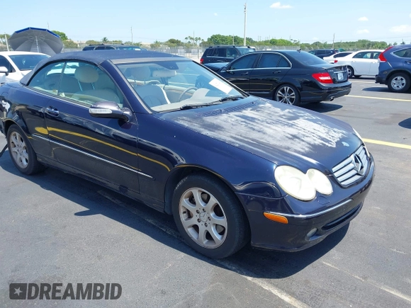 2004 Mercedes-Benz CLK 320 z VIN WDBTK65G84T033363, wystawiony jako IAAI lot #42279646 z przebiegiem 97 431 mil mil oraz . Historia ofert i sprzedaży dostępna na DreamBid. Obrazek 1.