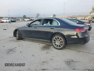 2022 Mercedes-Benz E-Class E 350 with VIN W1KZF8DB8NB087213, listed as a Copart auction lot 86540814 with 41,911 mi miles and Salvage Title. Bid and sale history available at carsss.com. Image 2.