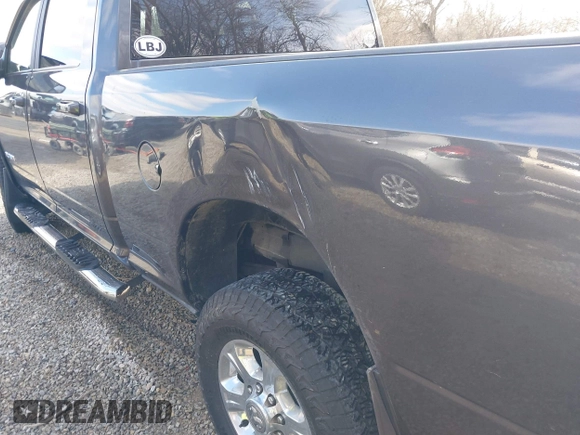 2021 Ram 2500 Big Horn with VIN 3C6UR5DL2MG594298, listed as a IAAI auction lot 41467781 with 53,487 mi miles. Bid and sale history available at carsss.com. Image 20.