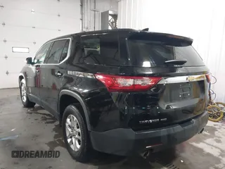 2020 Chevrolet Traverse LS with VIN 1GNEVLKW3LJ167596, listed as a IAAI auction lot 40993610 with 119,667 mi miles. Bid and sale history available at carsss.com. Image 3.