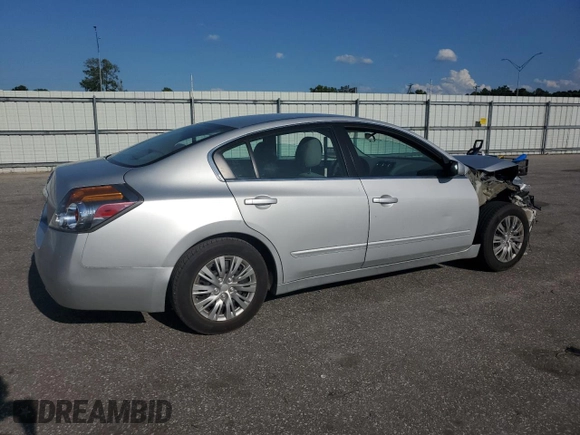 2011 Nissan Altima 2.5 with VIN 1N4AL2AP7BN516726, listed as a Copart auction lot 61729825 with Not provided miles and Salvage title. Bid and sale history available at DreamBid. Image 3.