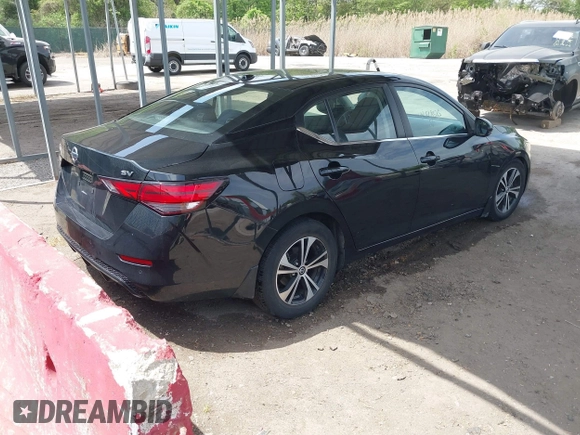 2020 Nissan Sentra SV z VIN 3N1AB8CV3LY220413, wystawiony jako IAAI lot #42128525 z przebiegiem 33 314 mil mil oraz . Historia ofert i sprzedaży dostępna na DreamBid. Obrazek 4.