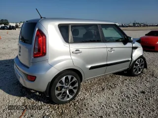 2013 Kia Soul + with VIN KNDJT2A65D7520086, listed as a Copart auction lot 50708535 with 123,611 mi miles and Salvage Title. Bid and sale history available at DreamBid. Image 3.