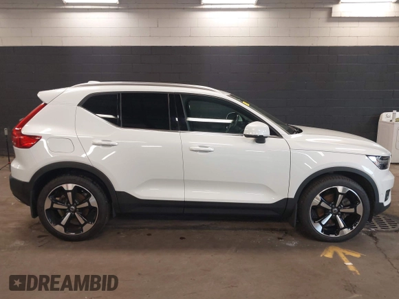 2019 Volvo XC40 Inscription с VIN YV4162UL5K2046401, выставлен на аукционе IAAI как лот 41911289 с пробегом 42 090 миль миль и . История ставок и продаж доступна на DreamBid. Изображение 13.