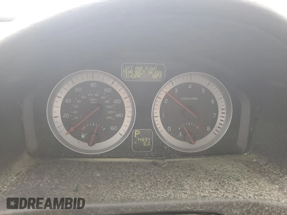 2012 Volvo C70 T5 with VIN YV1672MC0CJ123814, listed as a Copart auction lot 49350895 with 74,694 mi miles and Clean Title. Bid and sale history available at carsss.com. Image 9.