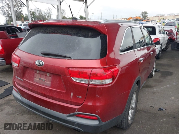 2016 Kia Sorento LX with VIN 5XYPGDA56GG134690, listed as a IAAI auction lot 41785549 with 131,471 mi miles. Bid and sale history available at carsss.com. Image 4.