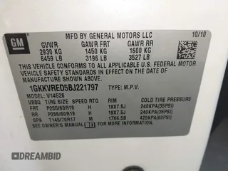 2011 GMC Acadia SLT1 with VIN 1GKKVRED5BJ221797, listed as a IAAI auction lot 41700225 with 177,993 mi miles. Bid and sale history available at carsss.com. Image 9.