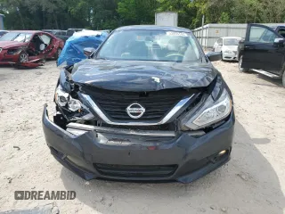 2017 Nissan Altima 2.5 SV with VIN 1N4AL3AP3HC215980, listed as a Copart auction lot 53055145 with 31,764 mi miles and Salvage Title. Bid and sale history available at carsss.com. Image 5.