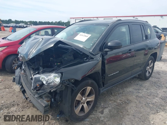 2016 Jeep Compass Latitude with VIN 1C4NJDEB2GD746067, listed as a IAAI auction lot 40512860 with 119,360 mi miles. Bid and sale history available at carsss.com. Image 18.