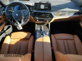 2018 BMW 6 Series 640i xDrive z VIN WBAJV6C57JBC99895, wystawiony jako Copart lot #46605815 z przebiegiem 72 330 mil mil oraz Szkoda całkowita • Salvage title. Historia ofert i sprzedaży dostępna na DreamBid. Obrazek 8.