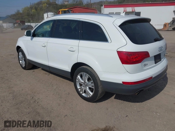 2010 Audi Q7 Premium Plus with VIN WA1LYAFE0AD005749, listed as a IAAI auction lot 42076797 with 174,166 mi miles and . Bid and sale history available at DreamBid. Image 3.