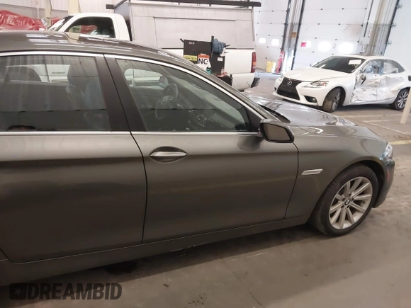 2014 BMW 5 Series 535i with VIN WBA5B1C5XEDZ37285, listed as a IAAI auction lot 41549548 with 111,225 mi miles and . Bid and sale history available at DreamBid. Image 14.