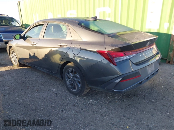 2024 Hyundai Elantra SEL with VIN KMHLM4DG3RU686052, listed as a IAAI auction lot 41322384 with 11,228 mi miles. Bid and sale history available at carsss.com. Image 3.