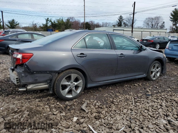 2014 Toyota Camry SE with VIN 4T1BK1FK1EU023686, listed as a Copart auction lot 50473665 with 0 mi miles and Salvage Title. Bid and sale history available at carsss.com. Image 3.