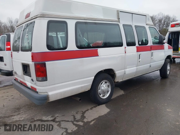 2007 Ford Econoline Cargo Commercial with VIN 1FTNS24W97DA25654, listed as a IAAI auction lot 41511754 with 190,780 mi miles and . Bid and sale history available at DreamBid. Image 4.
