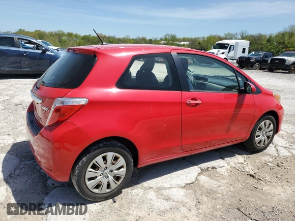 2012 Toyota Yaris L z VIN JTDJTUD36CD518179, wystawiony jako Copart lot #54722225 z przebiegiem 80 122 mil mil oraz Szkoda całkowita • Salvage title. Historia ofert i sprzedaży dostępna na DreamBid. Obrazek 3.