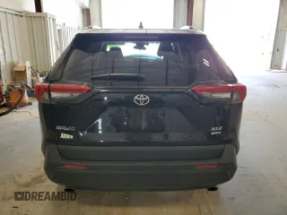 2022 Toyota RAV4 XLE with VIN 2T3P1RFV5NW308979, listed as a Copart auction lot 60346855 with 27,626 mi miles and Salvage title. Bid and sale history available at DreamBid. Image 6.