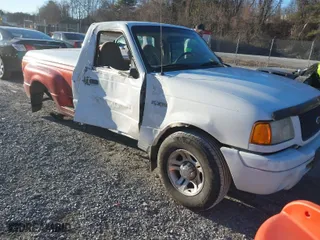 2002 Ford Ranger XL with VIN 1FTYR10U22PB66113, listed as a IAAI auction lot 41420170 with 270,589 mi miles. Bid and sale history available at carsss.com. Image 1.