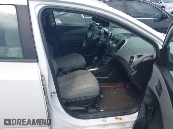 2015 Chevrolet Sonic LS with VIN 1G1JA6SH3F4207922, listed as a IAAI auction lot 42434022 with 123,459 mi miles and . Bid and sale history available at DreamBid. Image 5.