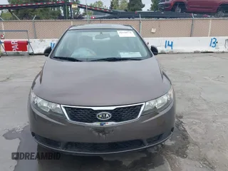 2013 Kia Forte EX with VIN KNAFU4A22D5711825, listed as a IAAI auction lot 42128778 with 112,889 mi miles. Bid and sale history available at carsss.com. Image 6.