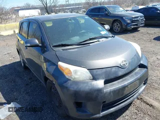 2008 Scion xD with VIN JTKKU10438J018660, listed as a IAAI auction lot 41882589 with 171,536 mi miles. Bid and sale history available at carsss.com. Image 1.