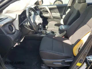 2018 Toyota RAV4 XLE with VIN JTMRFREVXJD251679, listed as a Copart auction lot 49454115 with 48,385 mi miles and Salvage Title. Bid and sale history available at DreamBid. Image 7.