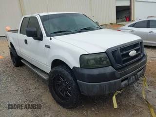 2008 Ford F-150 STX с VIN 1FTRX14W68FA31009, выставлен на аукционе IAAI как лот 42481425 с пробегом 344 735 миль миль и . История ставок и продаж доступна на DreamBid. Изображение 1.