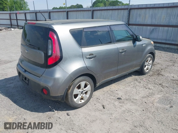 2017 Kia Soul with VIN KNDJN2A29H7462481, listed as a IAAI auction lot 42070761 with 76,105 mi miles. Bid and sale history available at carsss.com. Image 4.