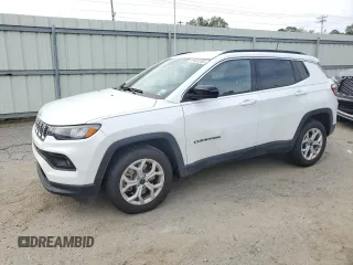 2025 Jeep Compass Latitude с VIN 3C4NJDBN4ST540654, выставлен на аукционе Copart как лот 57422355 с пробегом 5 068 миль миль и Списание • Salvage title. История ставок и продаж доступна на DreamBid. Изображение 1.