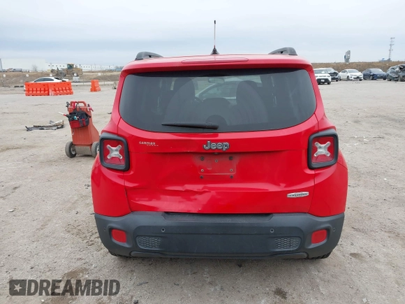 2017 Jeep Renegade Latitude with VIN ZACCJABB1HPG28699, listed as a IAAI auction lot 41640513 with 181,946 mi miles. Bid and sale history available at carsss.com. Image 16.