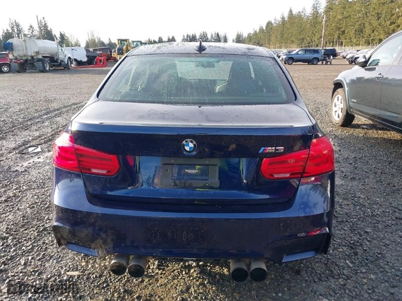 2016 BMW M3 with VIN WBS8M9C59G5E68370, listed as a IAAI auction lot 41825239 with 26,813 mi miles. Bid and sale history available at carsss.com. Image 17.