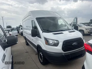 2015 Ford Transit с VIN 1FTNR3XG7FKB06331, выставлен на аукционе IAAI как лот 42767260 с пробегом 125 404 миль миль и . История ставок и продаж доступна на DreamBid. Изображение 5.